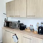 Maisonnette Parc Asterix I Roissy Cdg I Chateau De Chantilly I Paris * La Chapelle-en-Serval