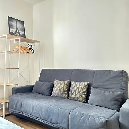 Maisonnette Parc Asterix I Roissy Cdg I Chateau De Chantilly I Paris Apartment