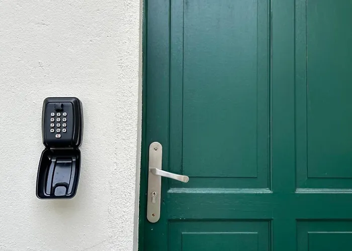 Appartement Maisonnette Parc Astérix I Roissy Cdg I Chateau De Chantilly I Paris *